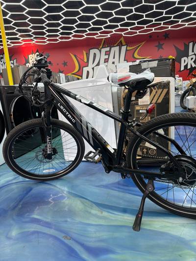Lectric XPress 750 High-Step E-Bike, Black