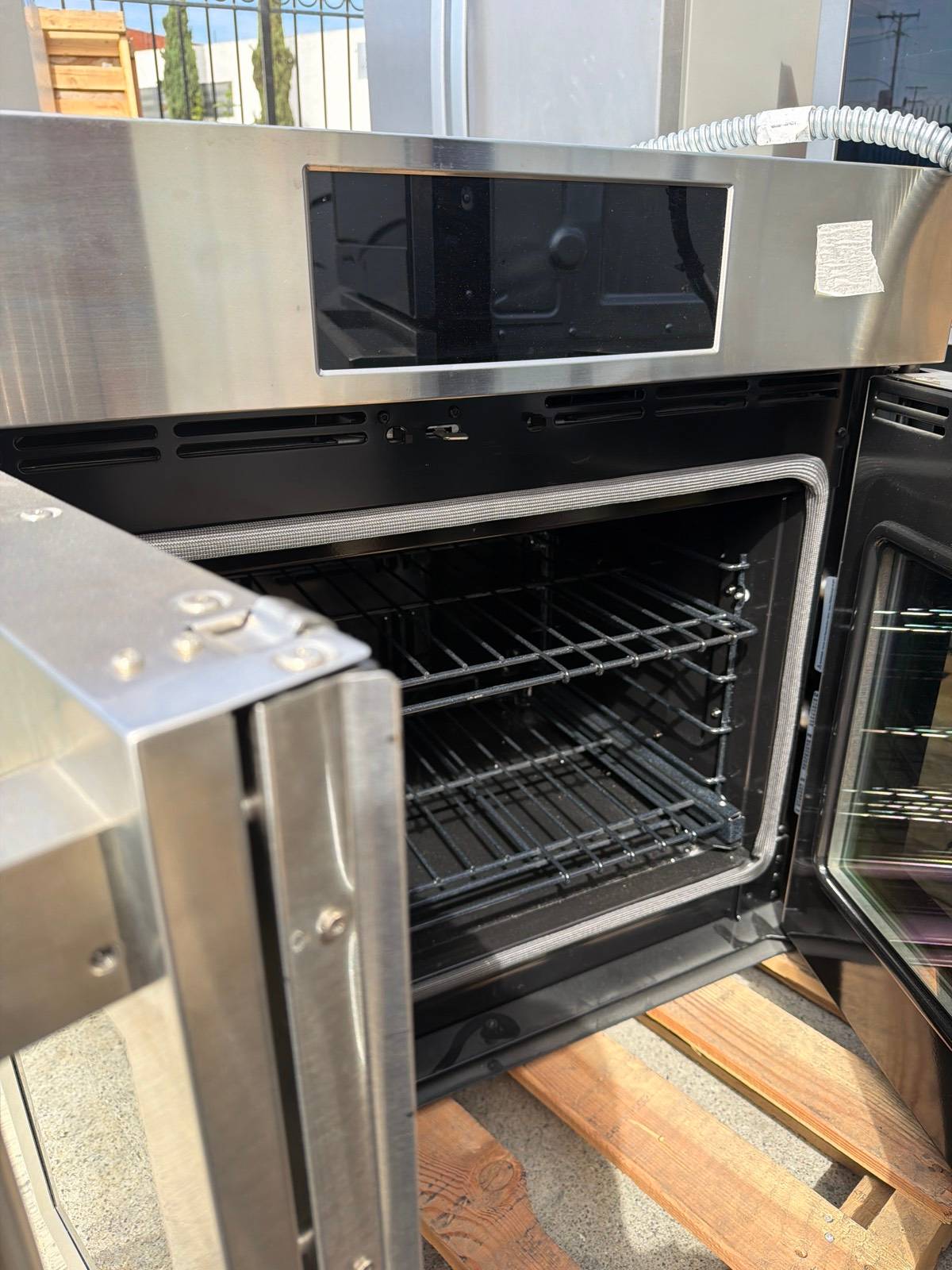 MONOGRAM 30" PROFESSIONAL FRENCH-DOOR E